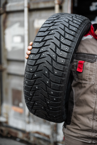 фото протектора и шины Ice Blazer WST3 Шина Sailun Ice Blazer WST3 195/60 R15 88T